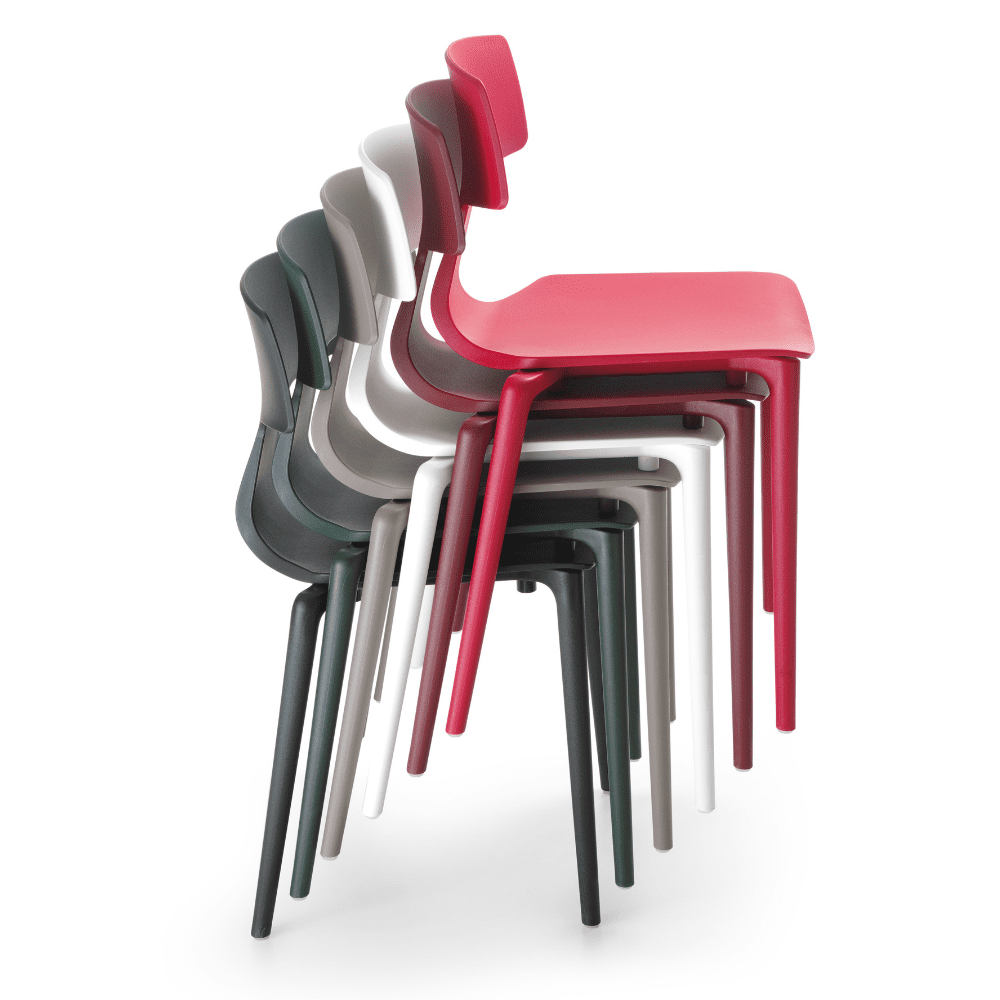 kolorowe krzesła do restauracji i baru