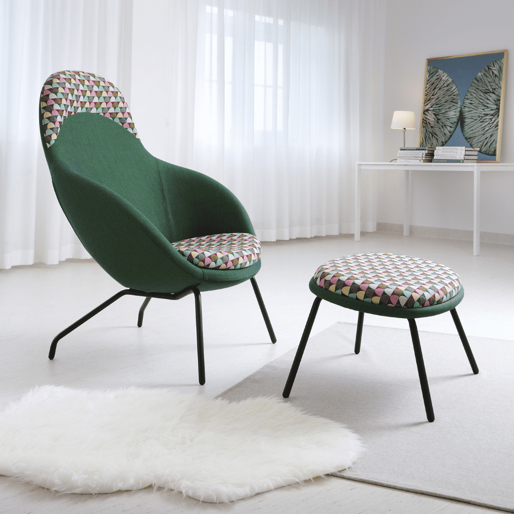 zestaw zielony fotel wypoczynkowy z podnóżkiem