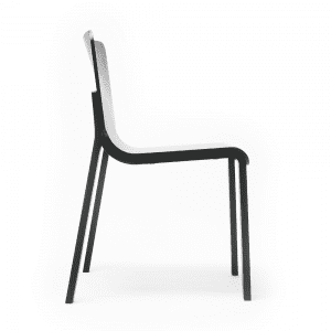 czarne designerskie krzesło sklejkowe o minimalistycznej formie