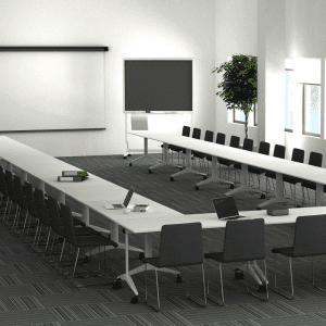 sala konferencyjna biały stół konferencyjny z uchylnym blatem FLIP TOP grafitowe krzesła konferencyjne tapicerowane na płozie